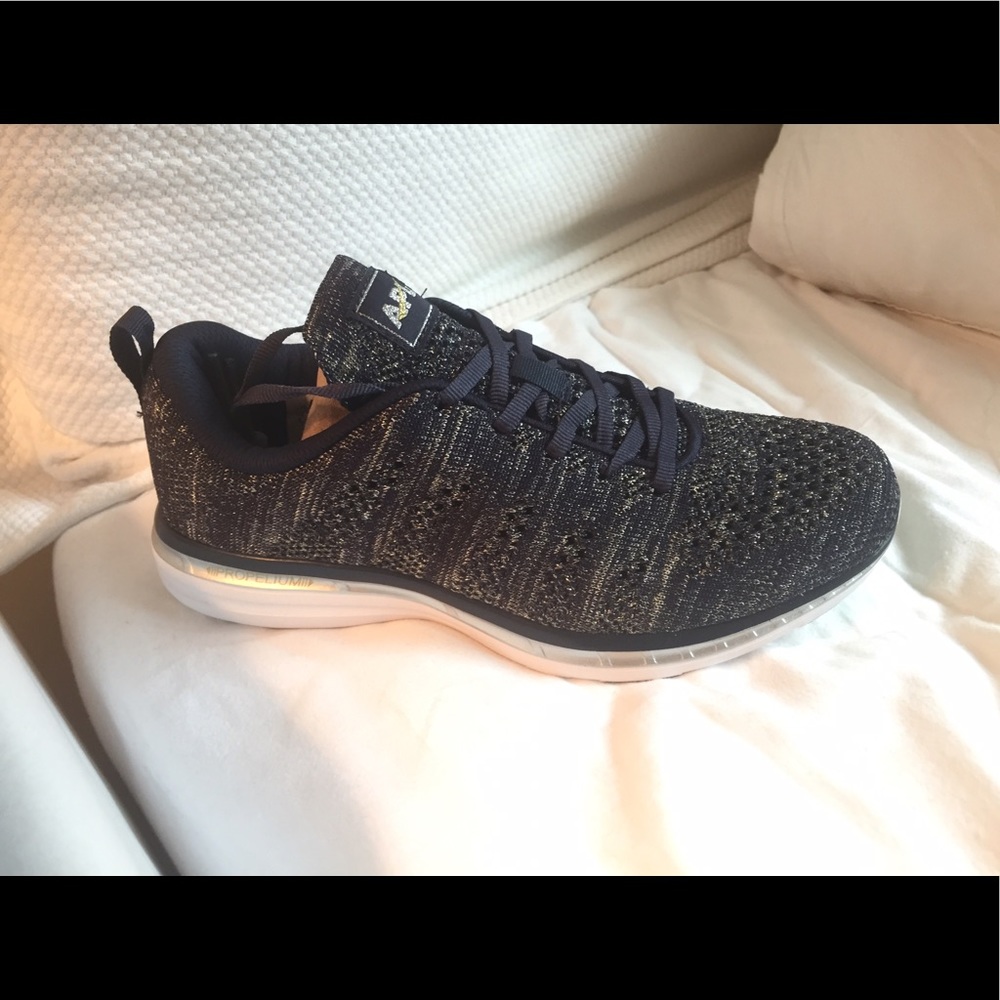 APL Techloom Pro Sneaker